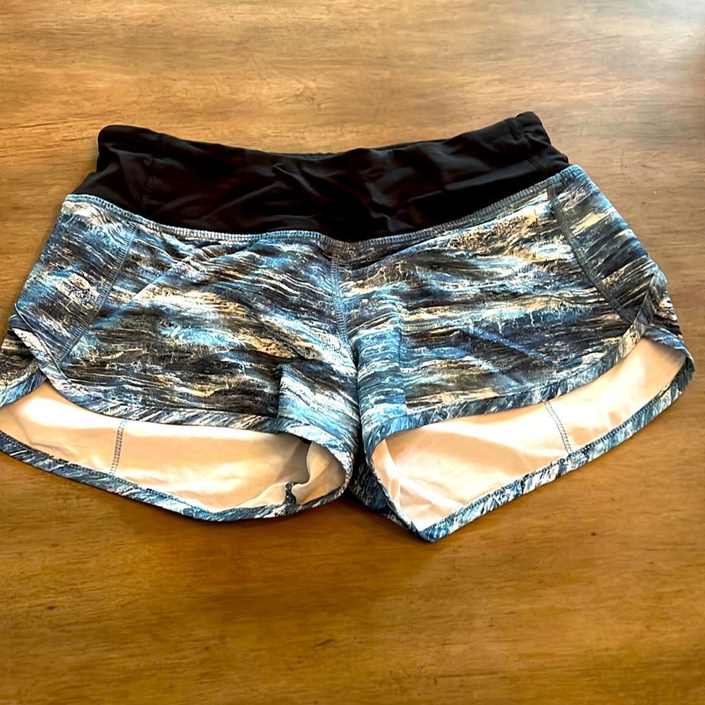 Lululemon speed up short